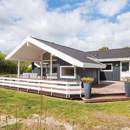 Holiday Bjert Xi Semesterbostad Binderup Strand